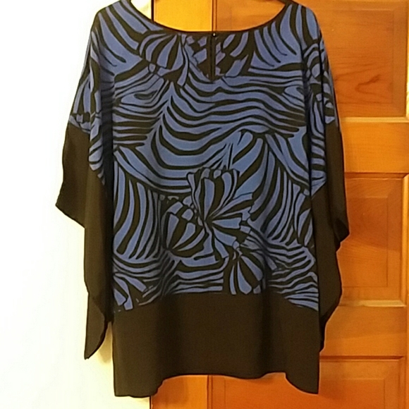 Blouse - Picture 2 of 4